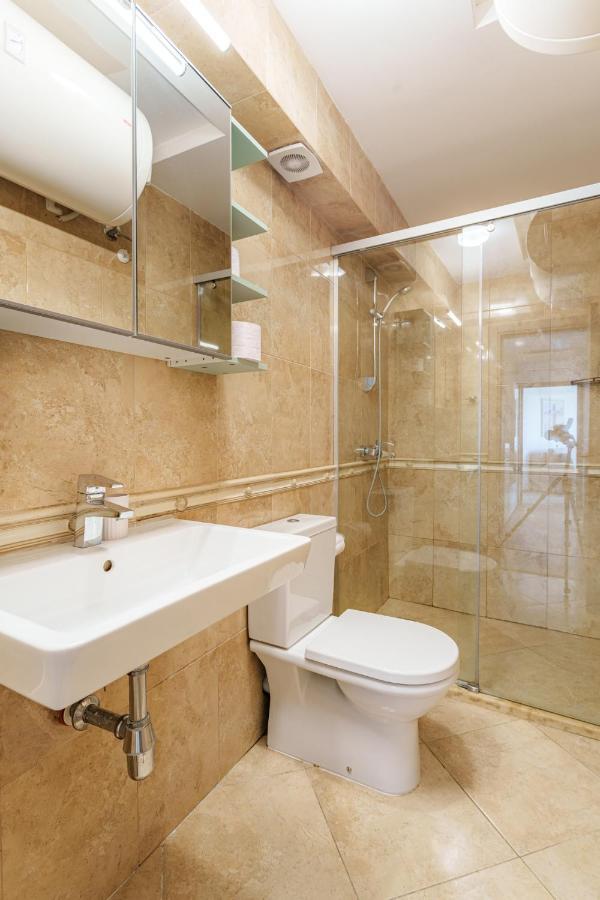 Poemia- Sea View, Free Parking, Complex Carpe Diem Apartment